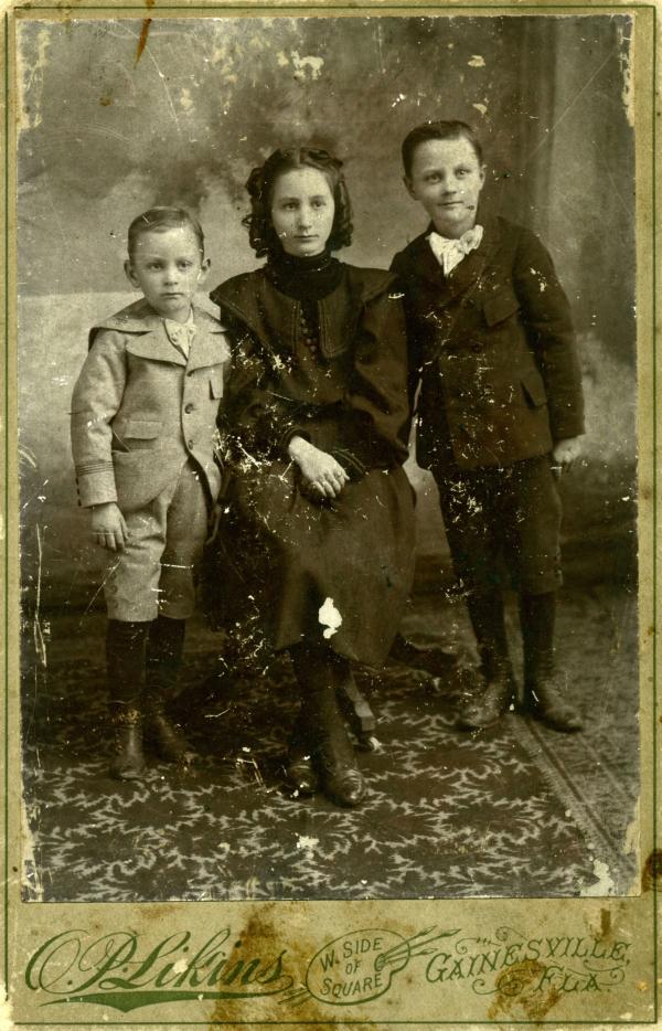 Tillman family 1900s mother and sons