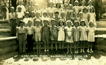 Kirby Smith School Class 1942